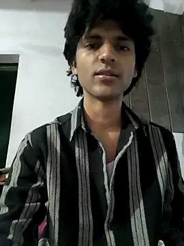 Pokazy przed kamerką – CelestialLeo9