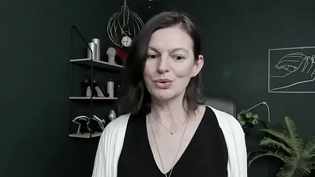 VivianWILD Chat XXX in diretta