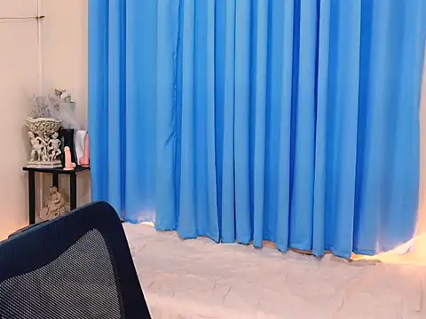 Онлайн чат XXX Mimi_Mckinley