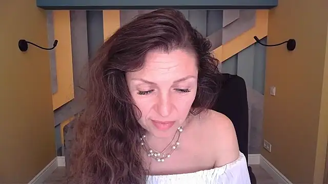 Chat XXX en directo de EllaLong