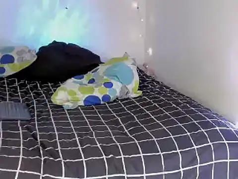 chloe_kisses' Live XXX Chat