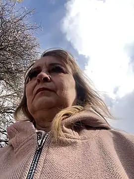 Czat XXX na żywo – Irina2909@xh