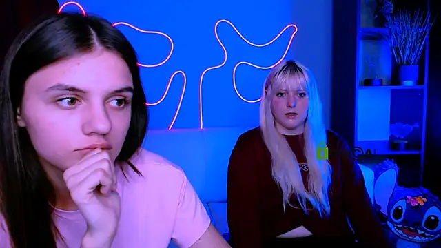 XXX chat uživo modela lisa_dark_