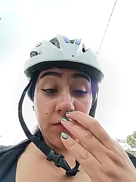 CAROLINE__07 Chat XXX in diretta