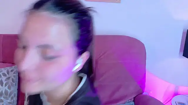 Juanita_owens Adlı Modelin Canlı XXX Sohbeti