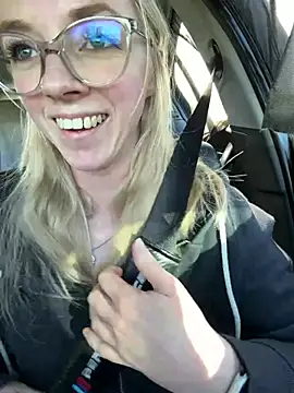 LinaLeana Webcam-Show