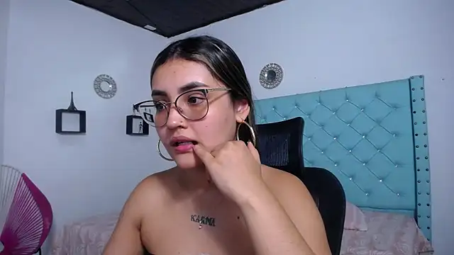 kathe-mills235 live XXX chat