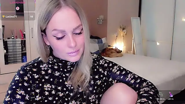 Chat +18 de Libby_Nora ao vivo