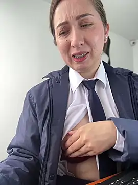 Czat XXX na żywo – suzy-111