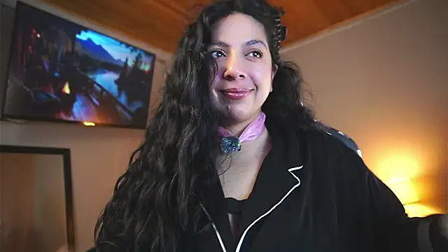 coraline_latin's Webcam Show