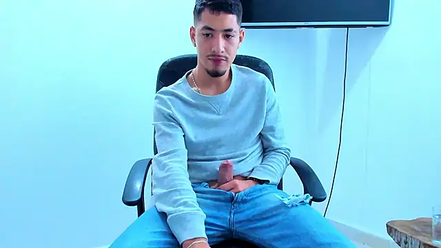 Chat +18 de Chandler_ken ao vivo