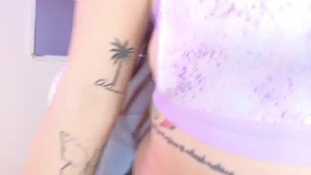 bluee_hazell Chat XXX in diretta