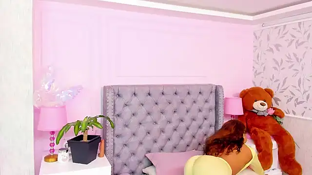 HaileeRoberts Adlı Modelin Web Kamerası Şovu