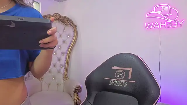 ISABELA_TAYのライブXXXチャット