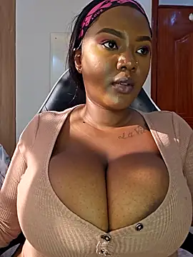 africanpearl__: вебкам-шоу