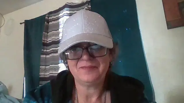 becky1111: διαδικτυακό σόου στην κάμερα