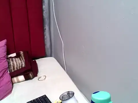 ClitorisBoobs' Live XXX Chat