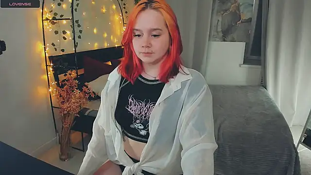 lunaalliのライブXXXチャット