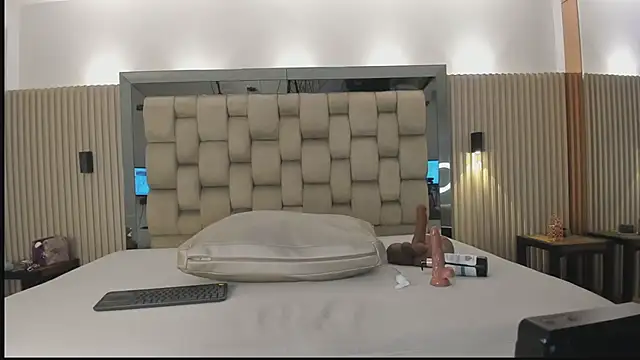 noah_parissn Live XXX chat