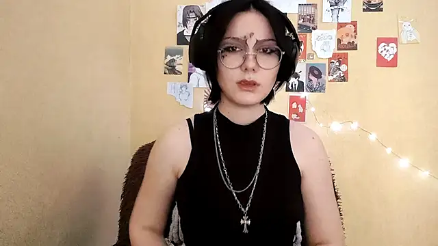 HighLenseのライブXXXチャット