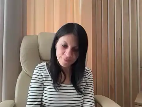 Chat XXX ao vivo de InjaAtHome