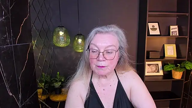 NataliMellow 现场XXX聊天