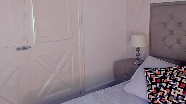 Sienna_brunette's Live XXX Chat