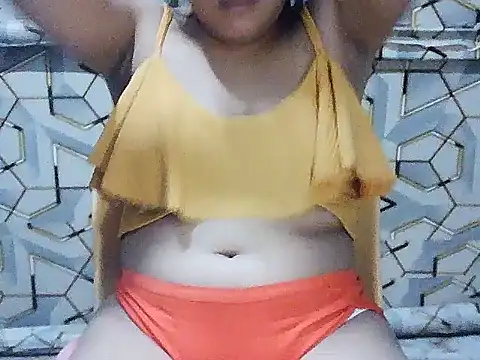 AsianHornyPussy69 élő XXX-chatje