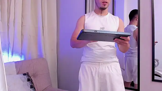 Show de Tommas_Jhonson na webcam