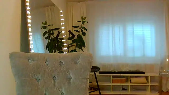 Ms-Lust1- Adlı Modelin Canlı XXX Sohbeti