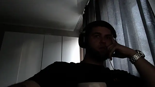 Ar4eewal 网络视讯表演