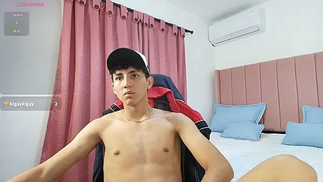 Show webcam de Valentino_Rey