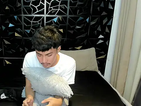 roberthugecock Show Webcam