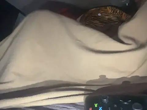 SlimeCrownzOut5's Webcam Show