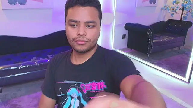 TarlyWho Chat XXX in diretta