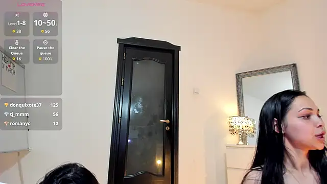 Cheerishh: онлайн-секс-чат