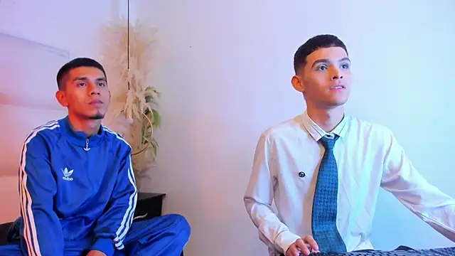 your_d0ll1 Adlı Modelin Web Kamerası Şovu