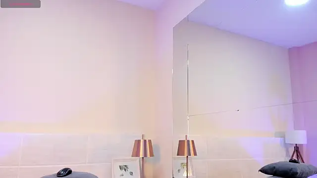 XXX chat uživo modela CAROLYNFOSTER