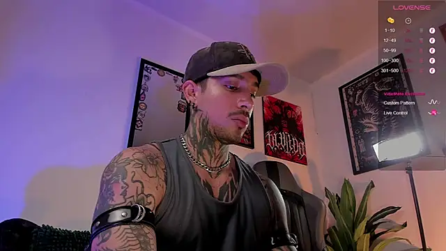 TigerStripes1_ Webcamshow