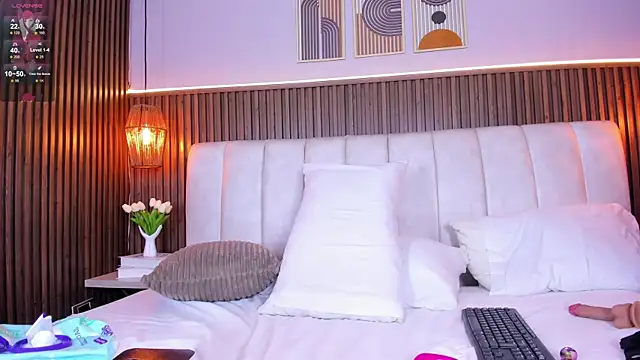 LisaLain élő XXX-chatje