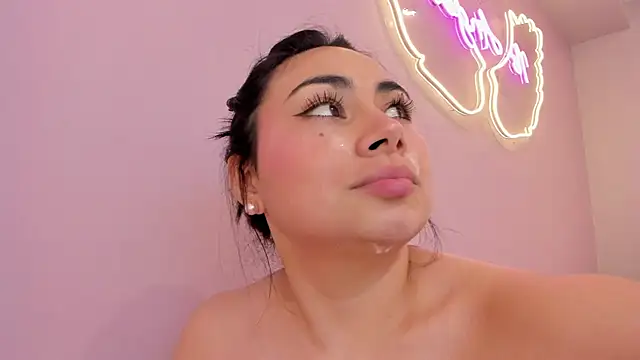 Chat XXX ao vivo de Naomymonroe_