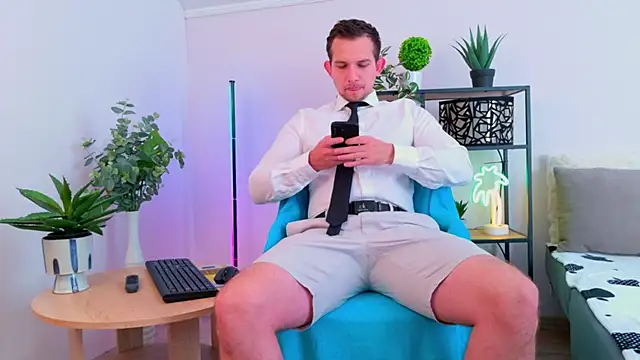 Jimmy_Doss: онлайн-секс-чат