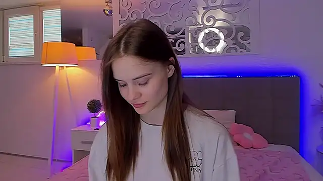 LuisaClover 现场XXX聊天