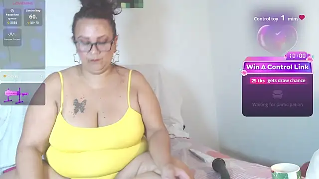 BiirdyDavis 现场XXX聊天