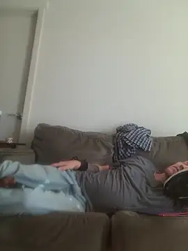 yourMasterisBored webkamerás műsora