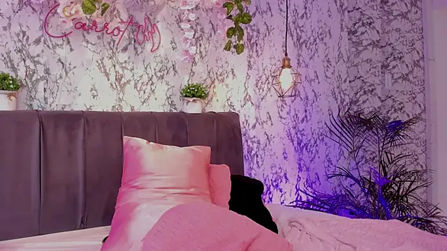 Sakura_lux webkamerás műsora