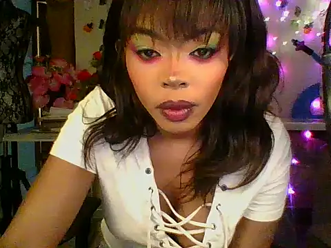 Anaconda2350 Live XXX-Chat