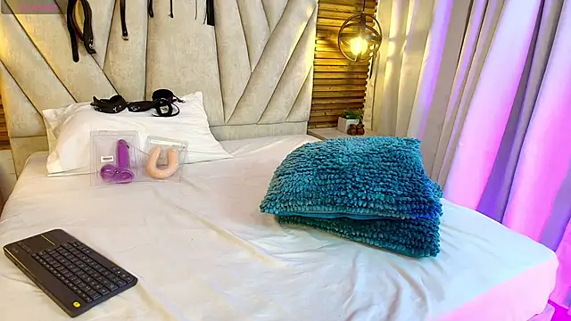 KimberlyFox_tのライブXXXチャット