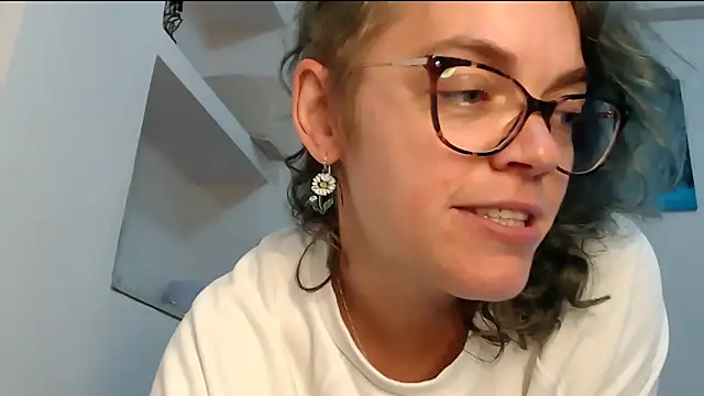 Ju-Hot's Live XXX Chat