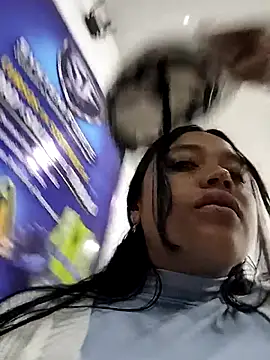 Chat XXX Live _Mia-Safety_Inspector